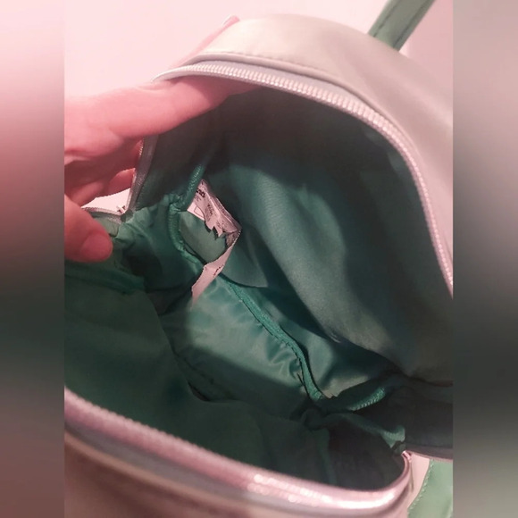 Funko Star Wars Mandaldrian Child - Baby Yoda Mini Backpack - Picture 13 of 14